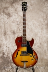 Musterbild Ibanez_2355_open_book_headstock_sunburst_1975-01.JPG