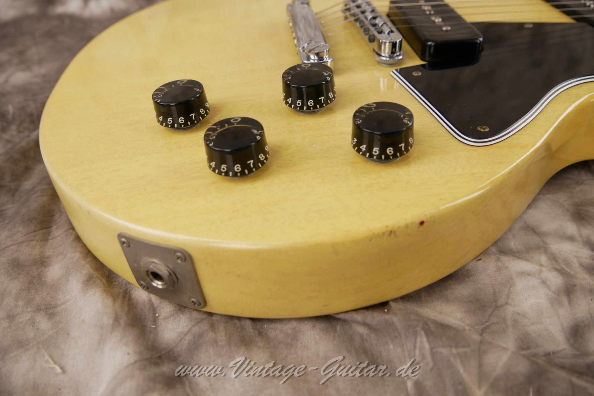 Gibson-Les-Paul-Special-TV-Yellow-1978-020.JPG