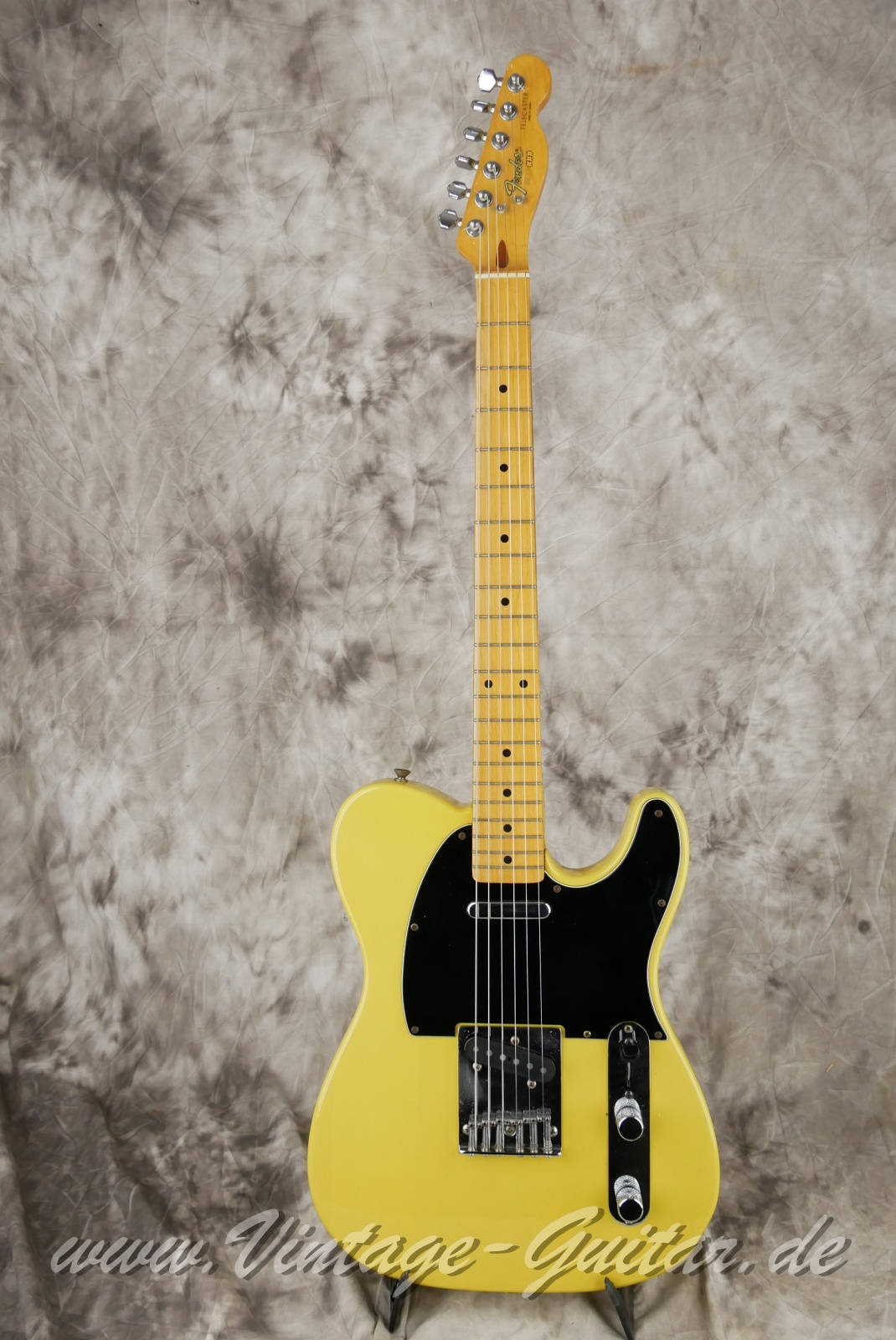 Fender_Telecaster_blonde_Japan_1986-01.JPG