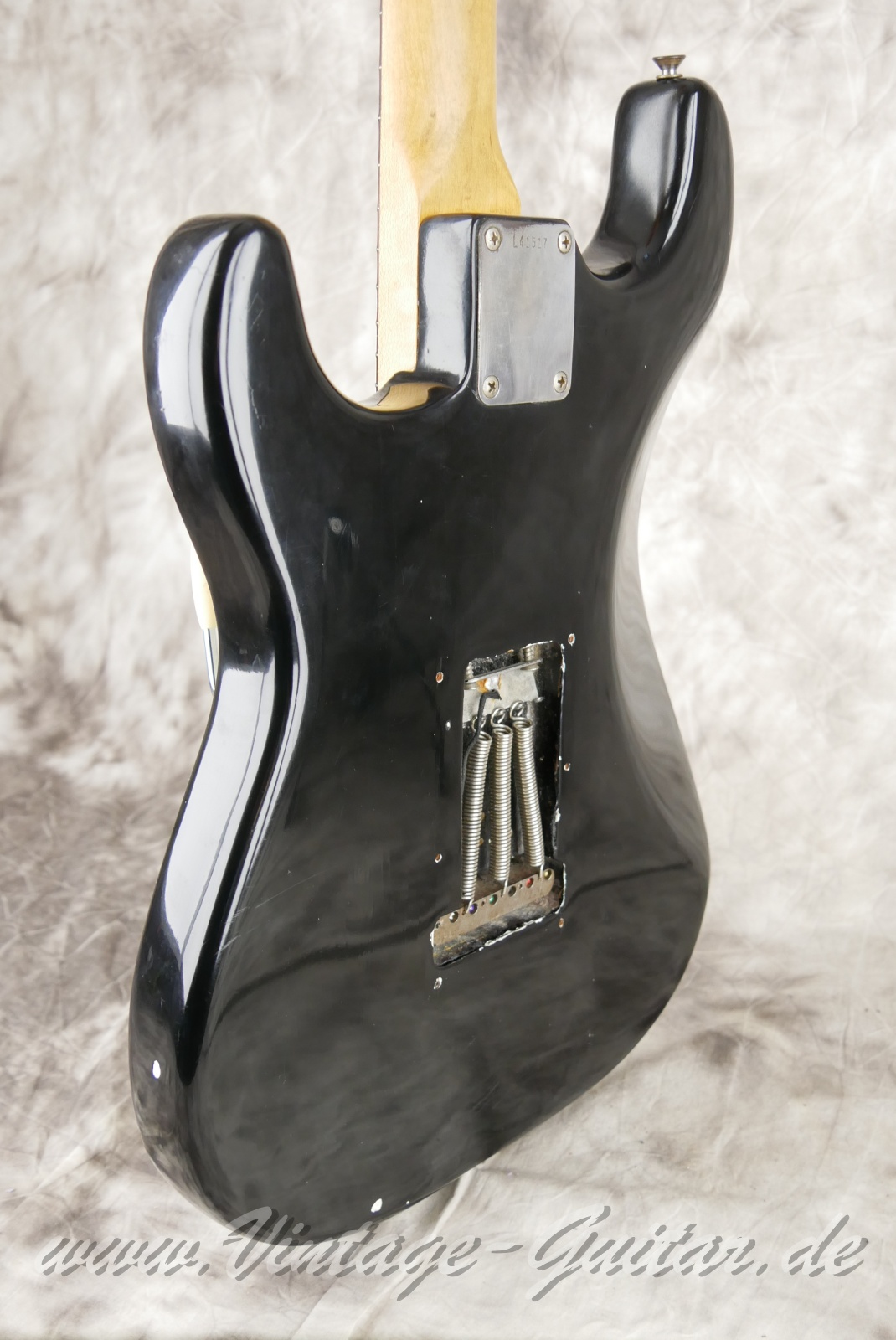 Fender-Stratocaster-1964-black-011.JPG