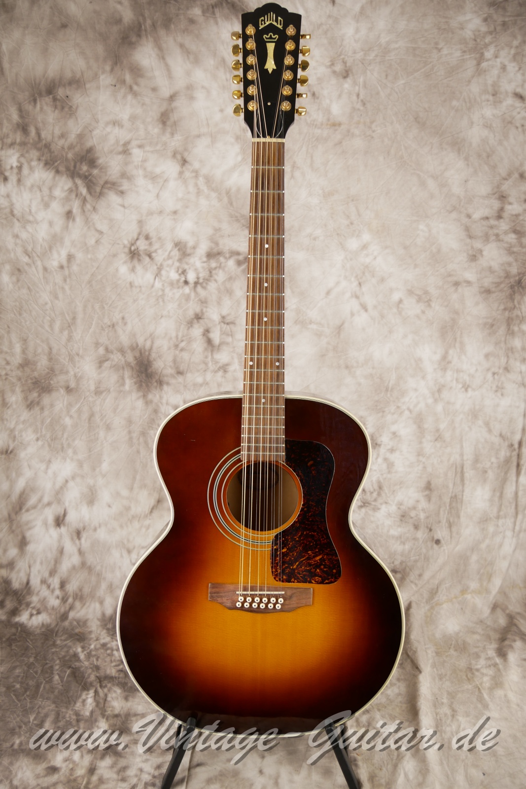 Guild_JF13-12_sunburst_1995-001.JPG