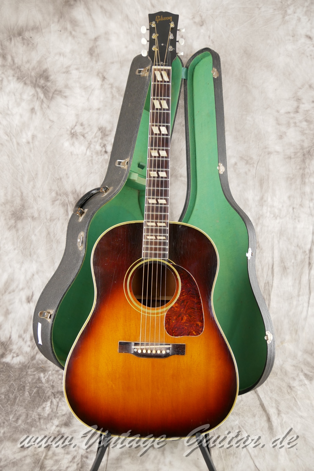 Gibson_SJ-50_1948-011.JPG
