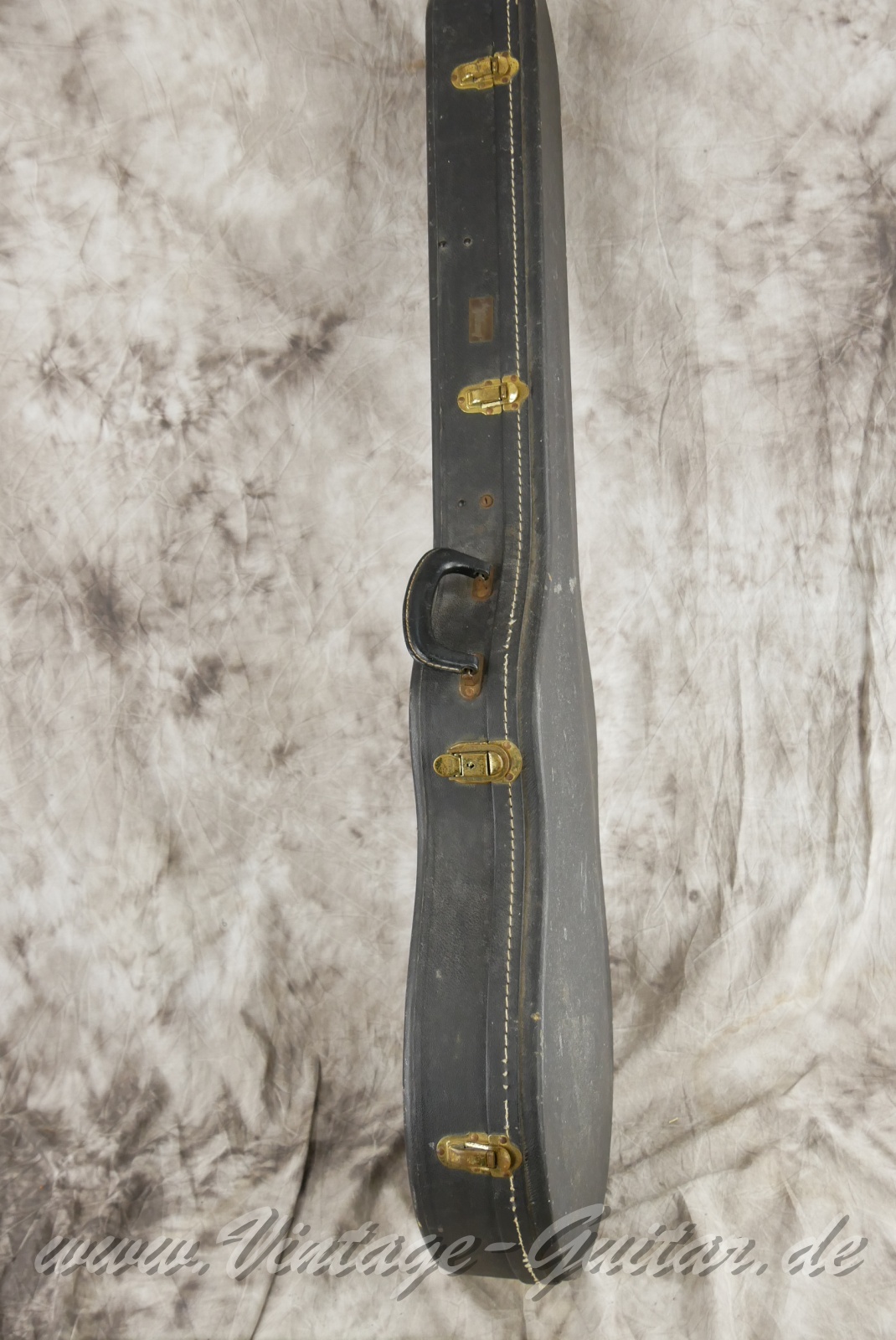 Gibson-Case-1966-002.JPG