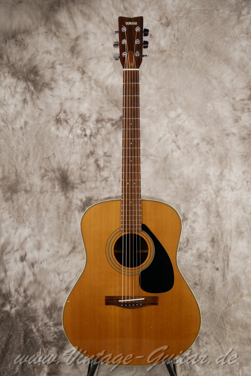 img/vintage/6397/yamaha_l10a_taiwan_natural_1980s-001.jpg
