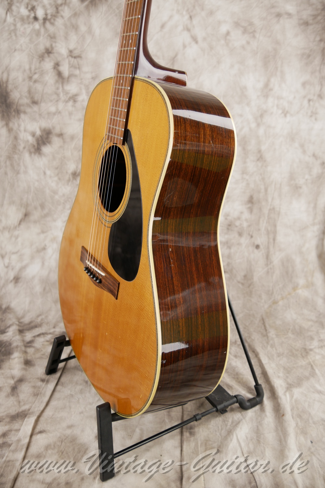 img/vintage/6397/yamaha_l10a_taiwan_natural_1980s-010.jpg