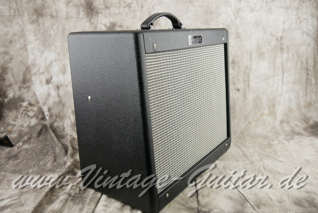 Fender_Blues_Junior_black_panel_PR295_Mexico_2010-003.JPG