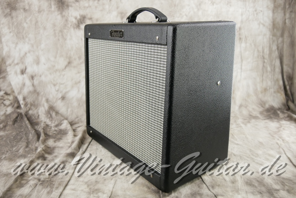 Fender_Blues_Junior_black_panel_PR295_Mexico_2010-004.JPG