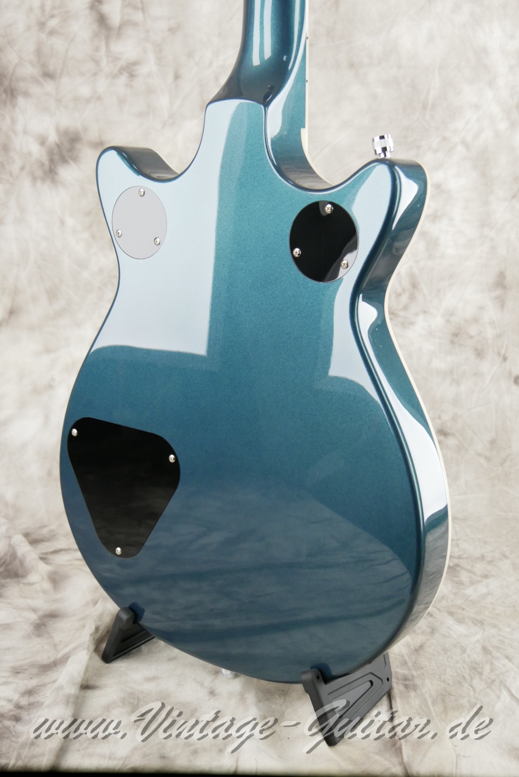 img/vintage/6409/Gretsch_G5222_Electromatic_Double_Jet_BT_V_Stoptail_Jade_Grey_Metallic_China_2019-012.JPG