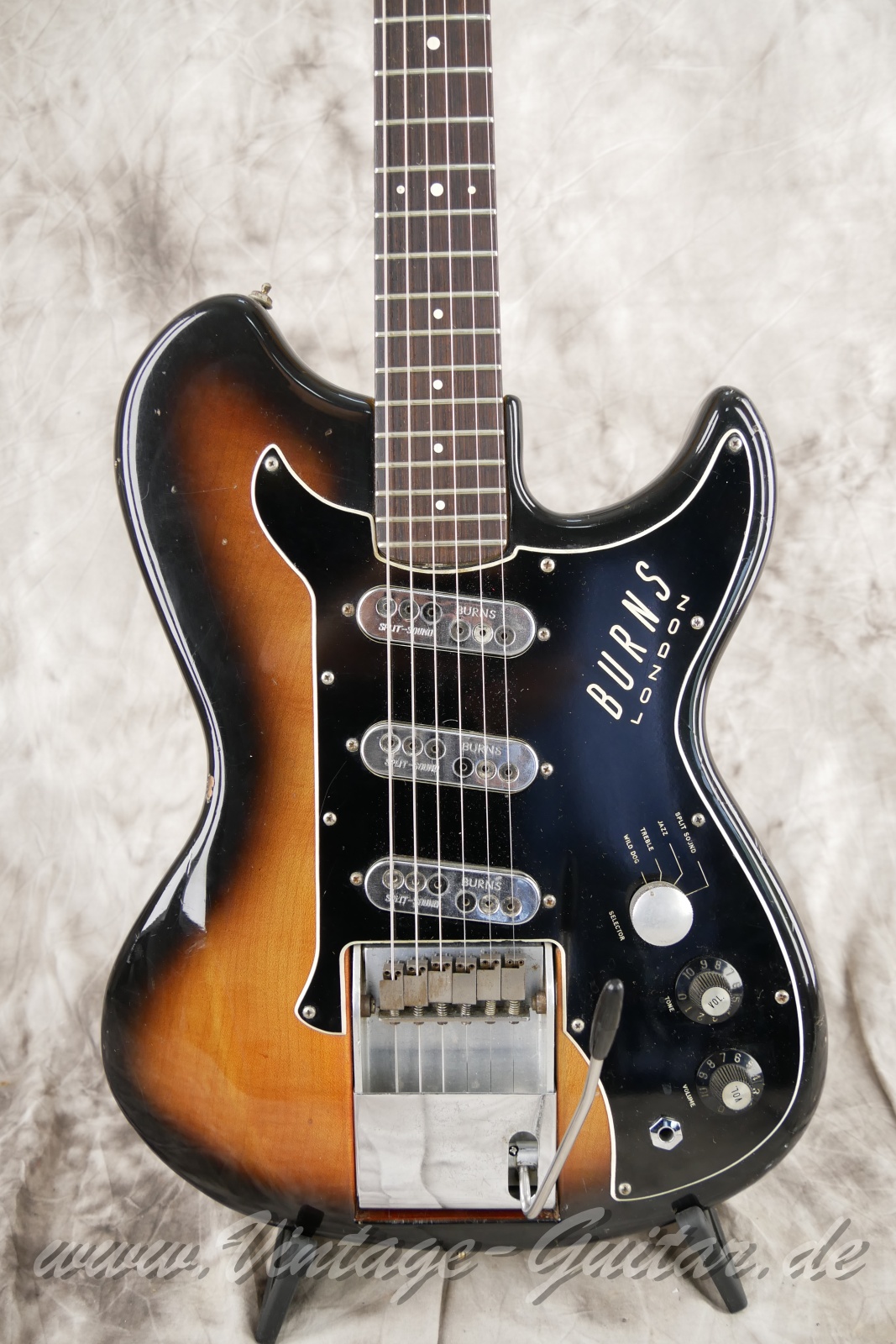 Burns-Split-Sonic-1962-003.JPG