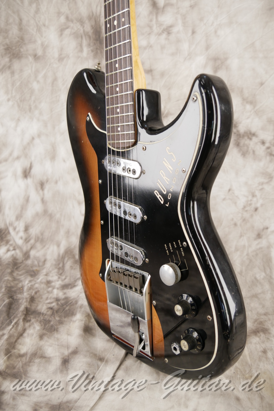 Burns-Split-Sonic-1962-010.JPG