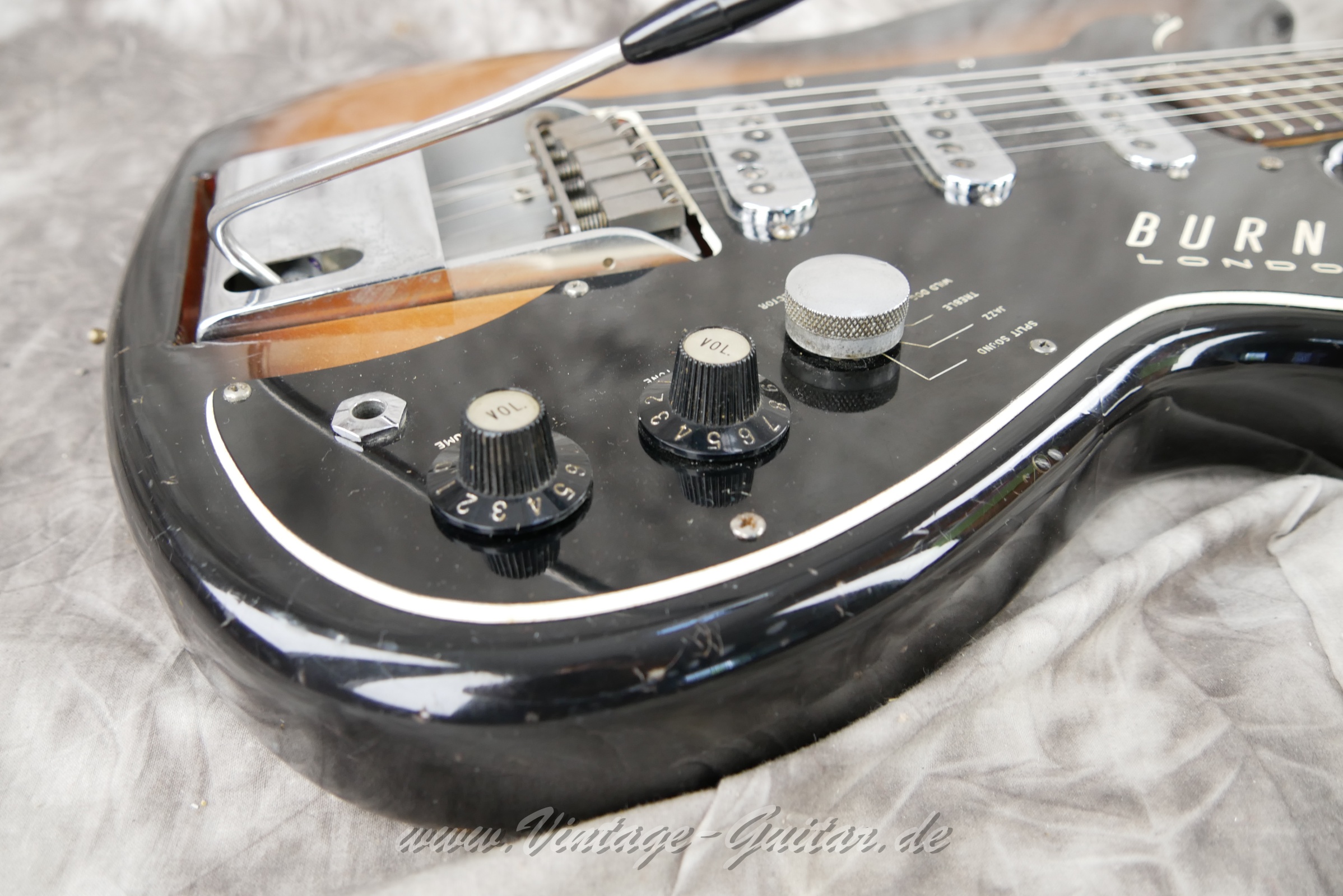 Burns-Split-Sonic-1962-021.JPG