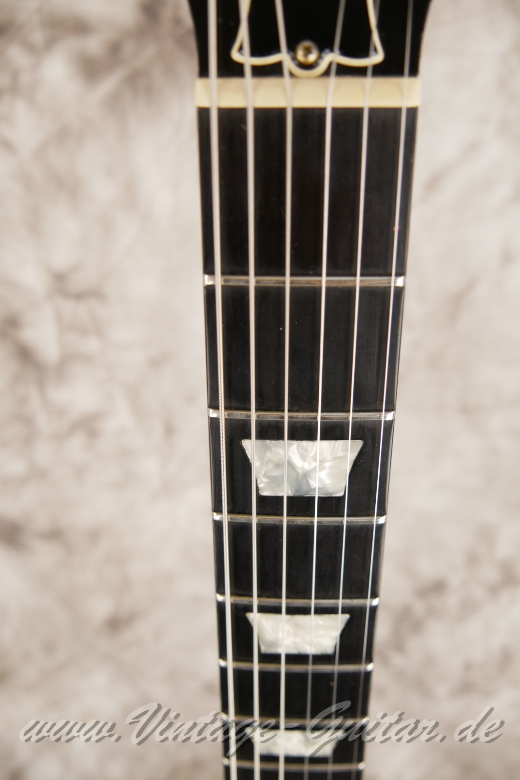 Gibson-Les-Paul-Studio-1993-black-007.JPG