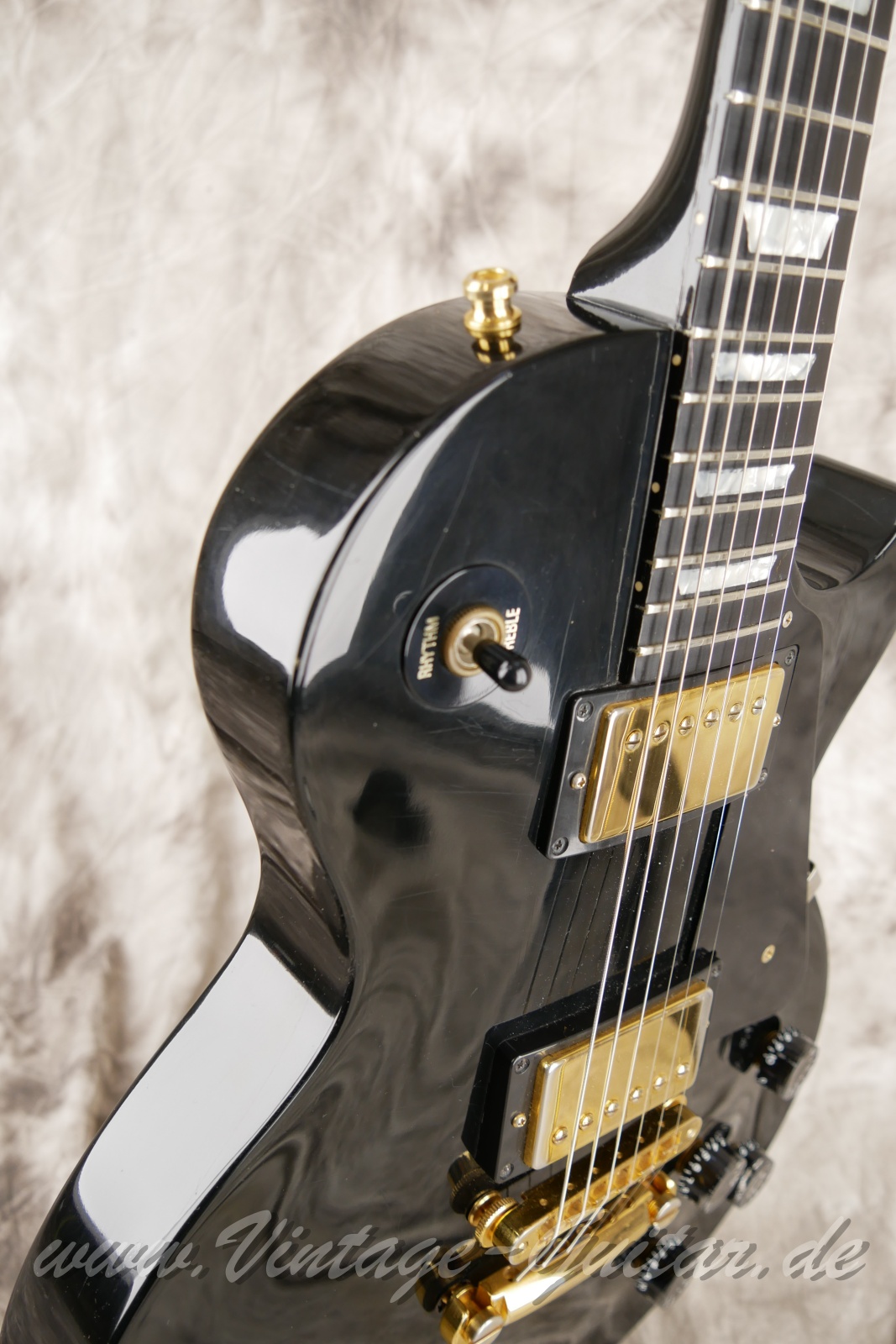 Gibson-Les-Paul-Studio-1993-black-013.JPG