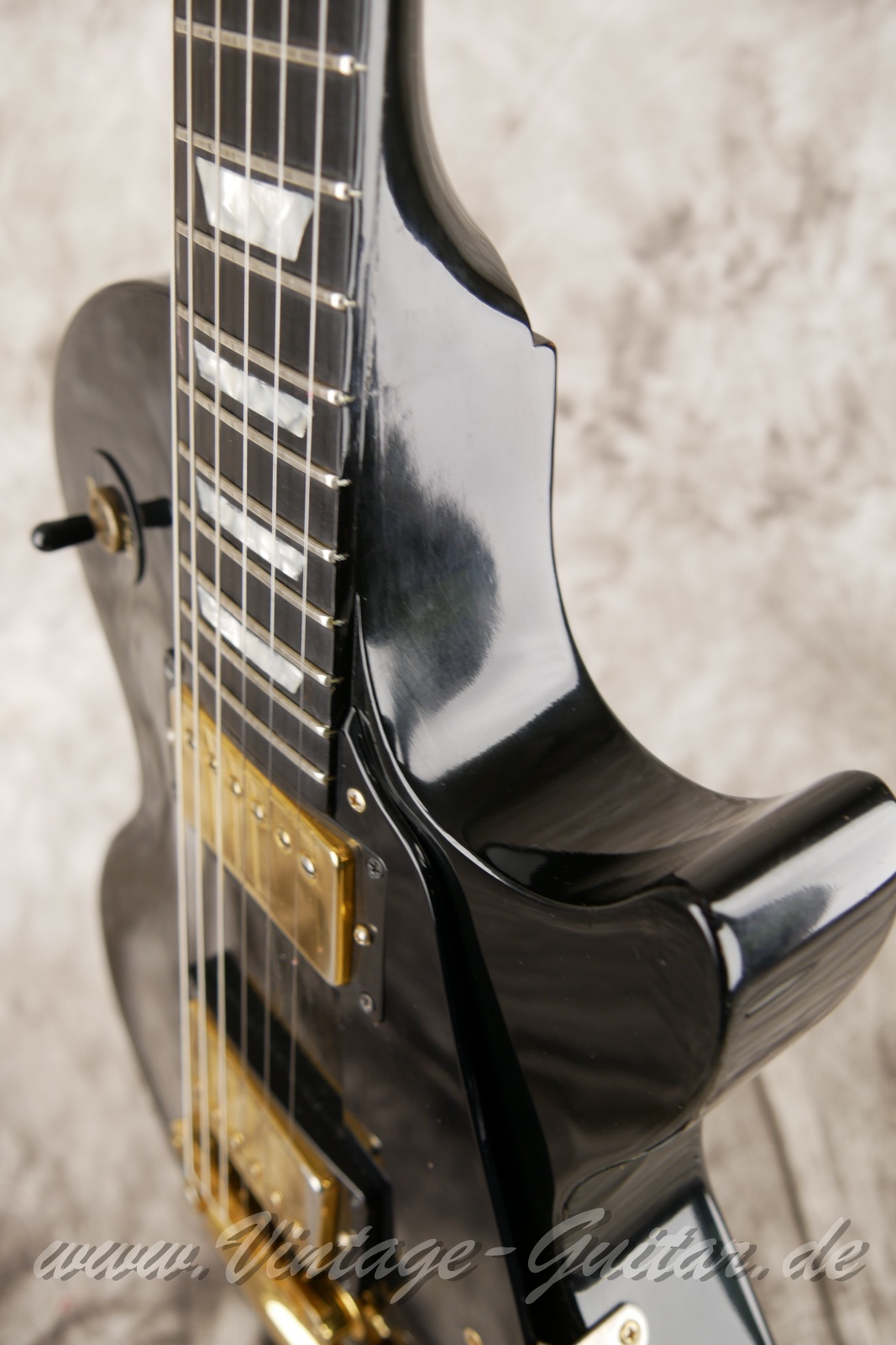 Gibson-Les-Paul-Studio-1993-black-015.JPG