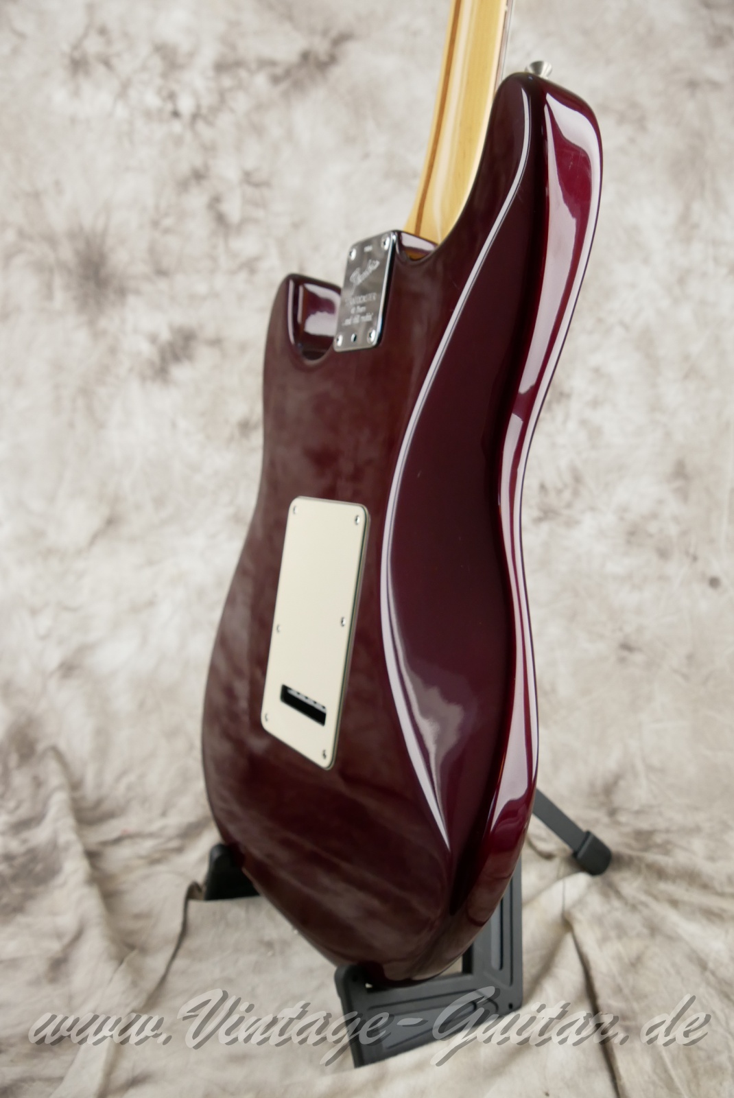 Fender-Stratocaster-American-Standard-40th-Anniversary-1994-midnight-wine-012.JPG