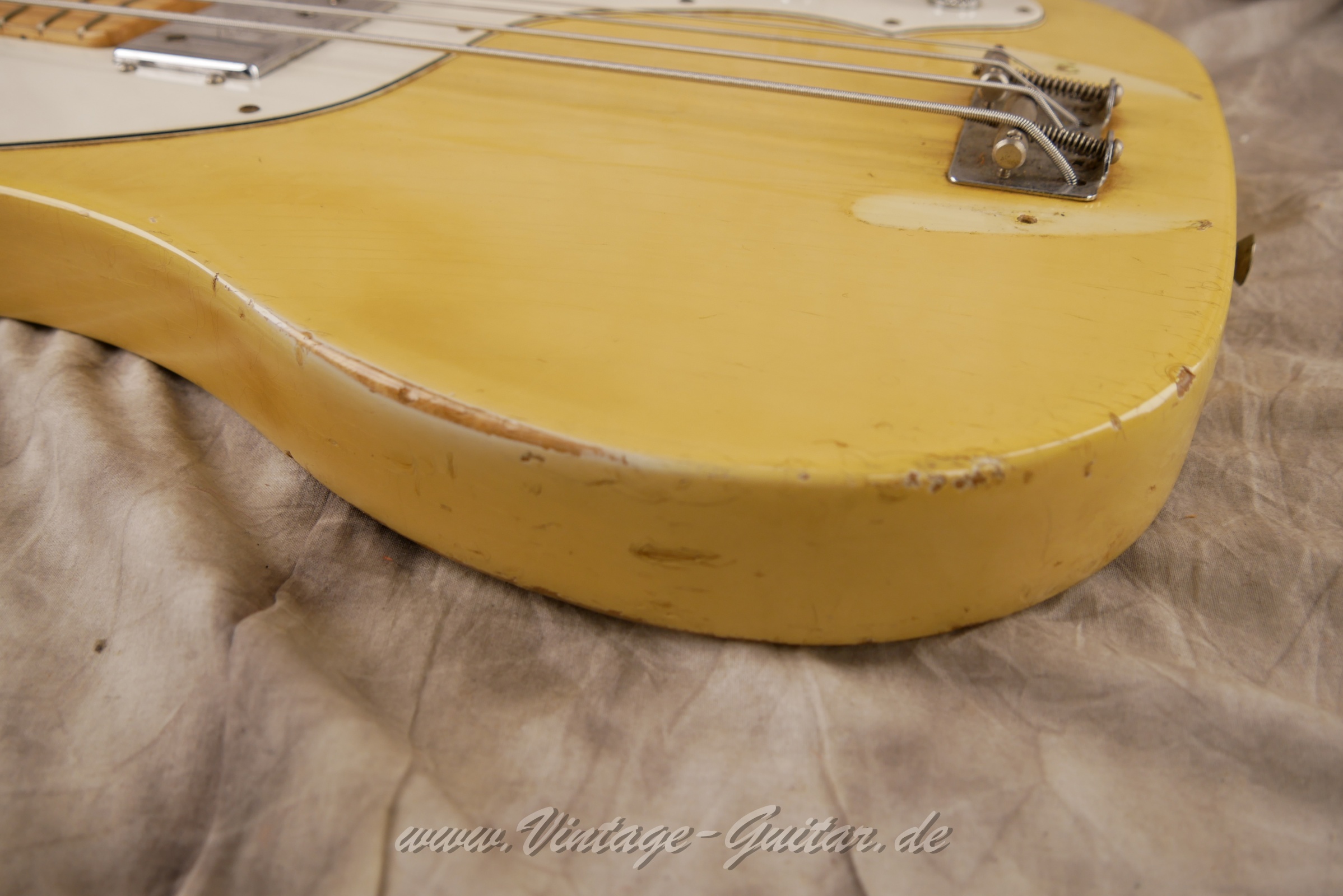 Fender-Telecaster-Bass-1972-Humbucker-019.JPG