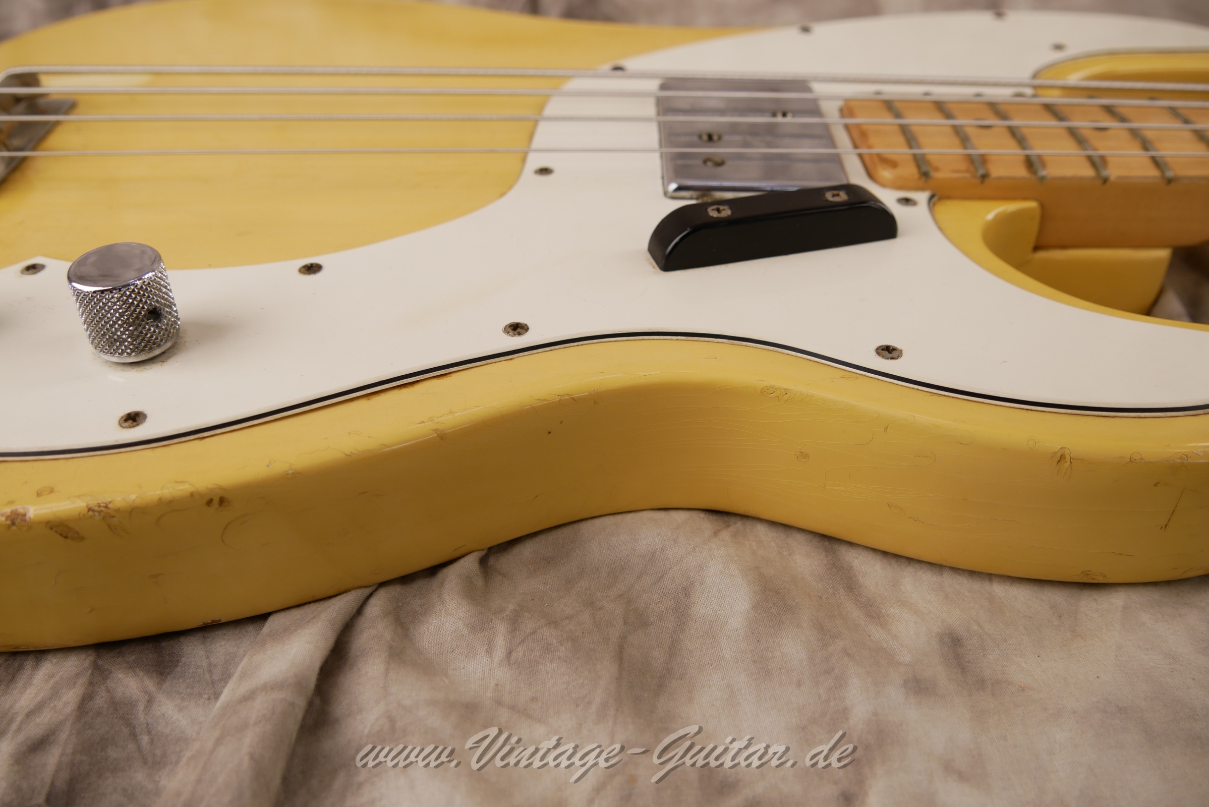 Fender-Telecaster-Bass-1972-Humbucker-022.JPG