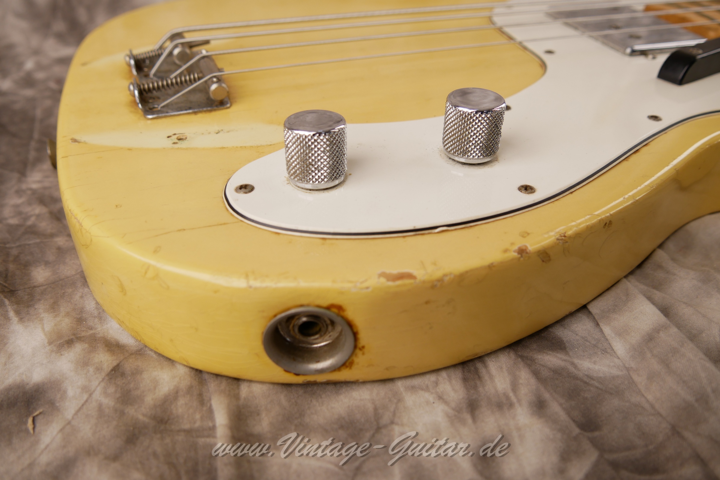 Fender-Telecaster-Bass-1972-Humbucker-023.JPG