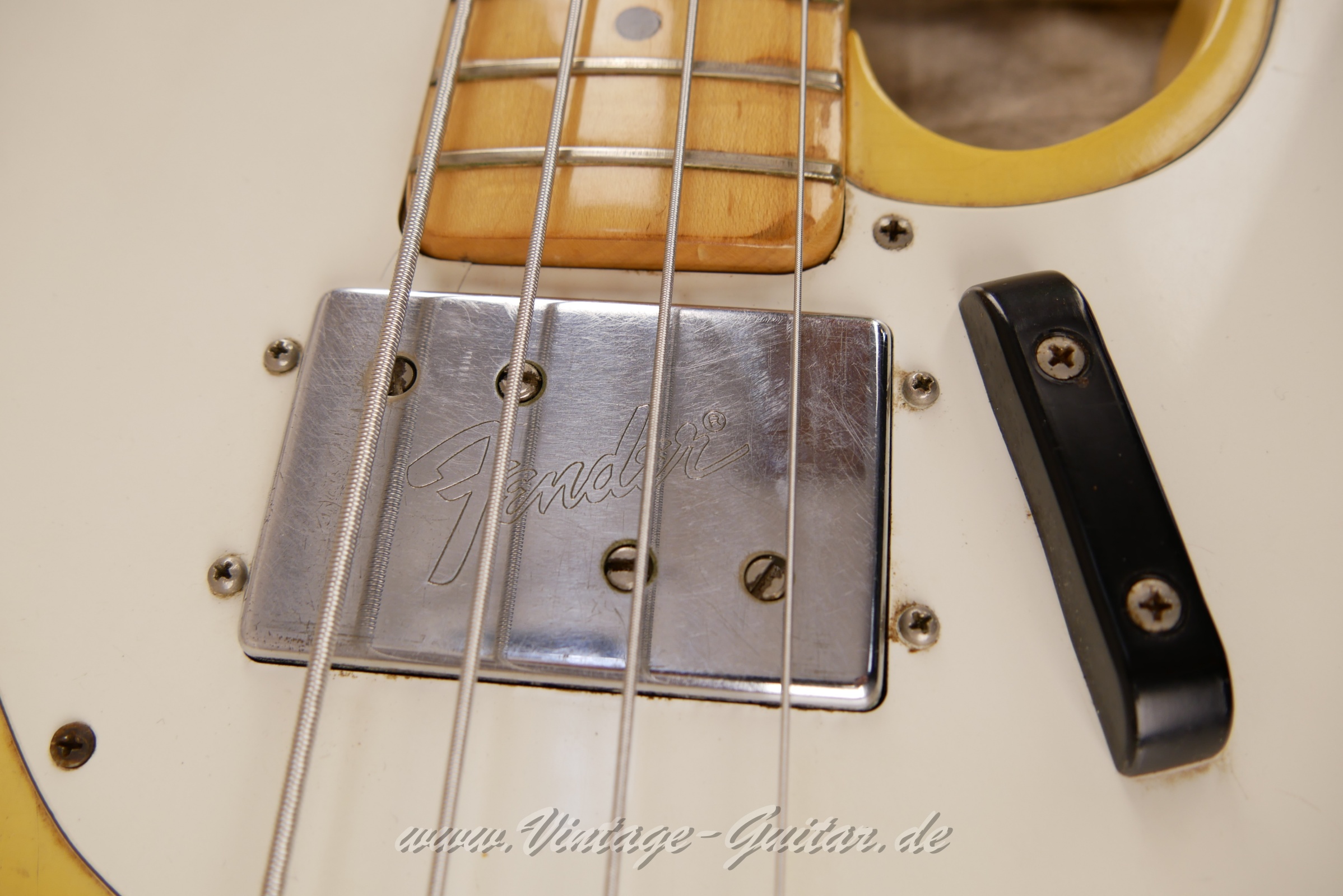Fender-Telecaster-Bass-1972-Humbucker-024.JPG