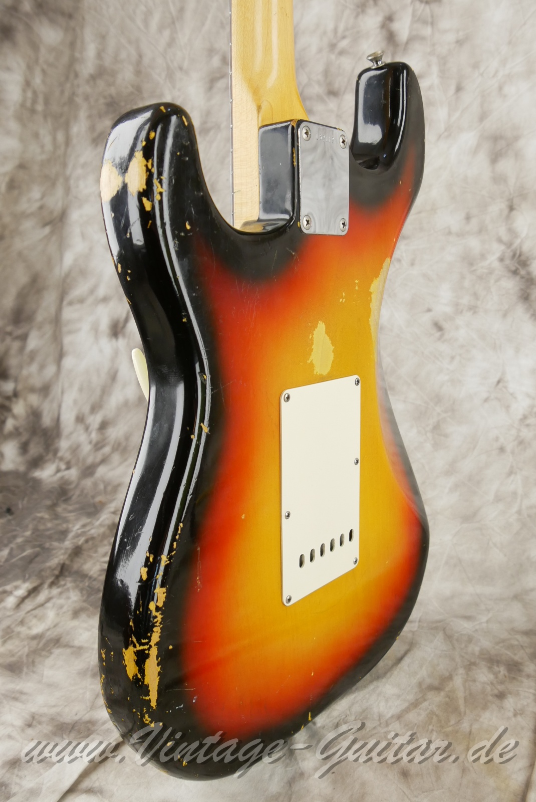 Fender-Stratocaster-1964-sunburst-011.JPG