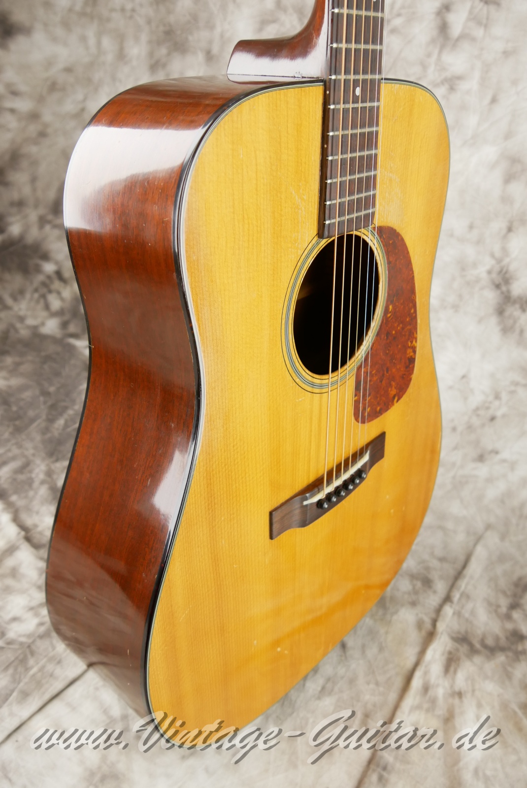 Martin_D_18_natural_1956-009.JPG