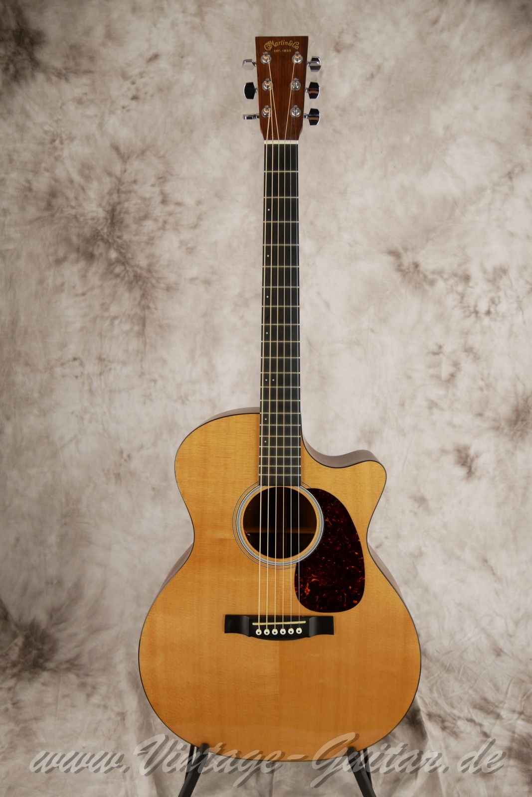 martin_gpc_pa4_2015_natural_USA-001.jpg