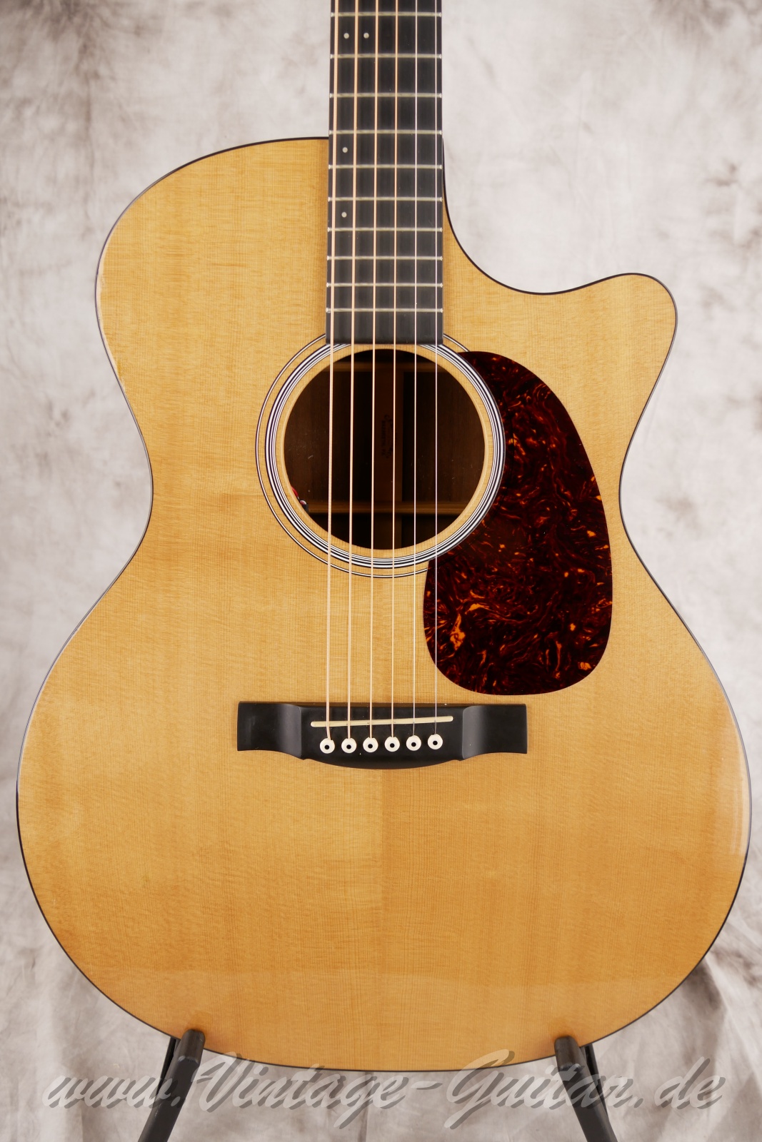 martin_gpc_pa4_2015_natural_USA-007.jpg