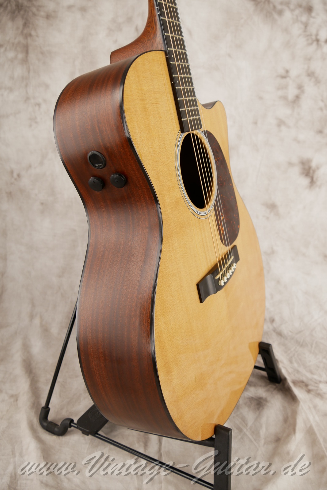 martin_gpc_pa4_2015_natural_USA-009.jpg