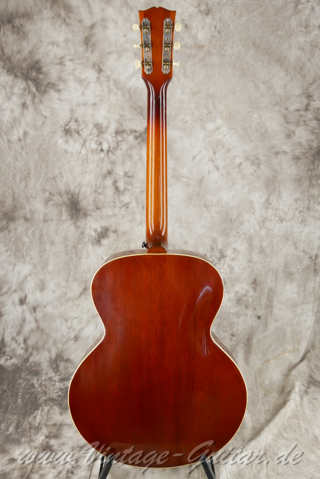 Gibson_l48_1950_USA_sunburst-002.jpg