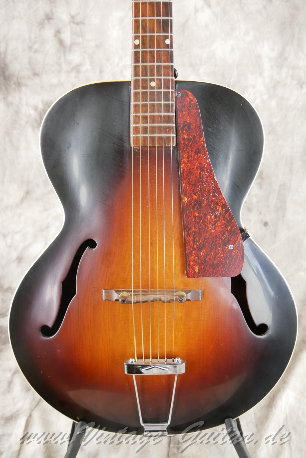 Gibson_l48_1950_USA_sunburst-007.jpg