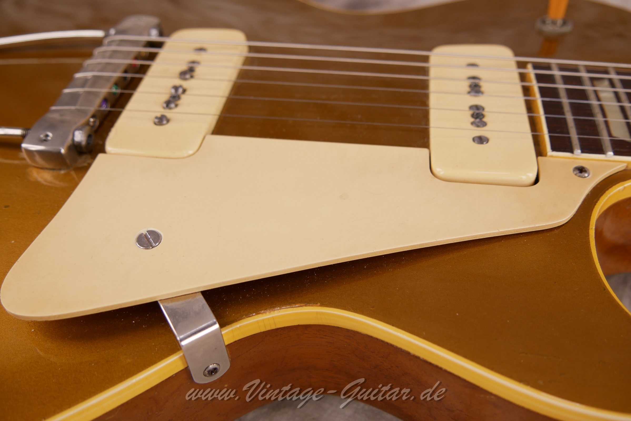 Gibson-Les-Paul-Goldtop-1953-022.JPG