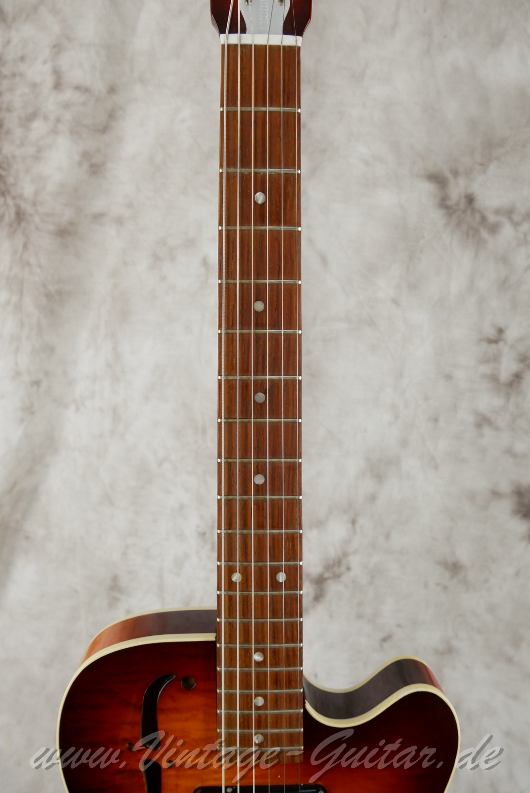 dobro_dobrolectric_p90_resonator_2000_sunburst_USA-005.jpg