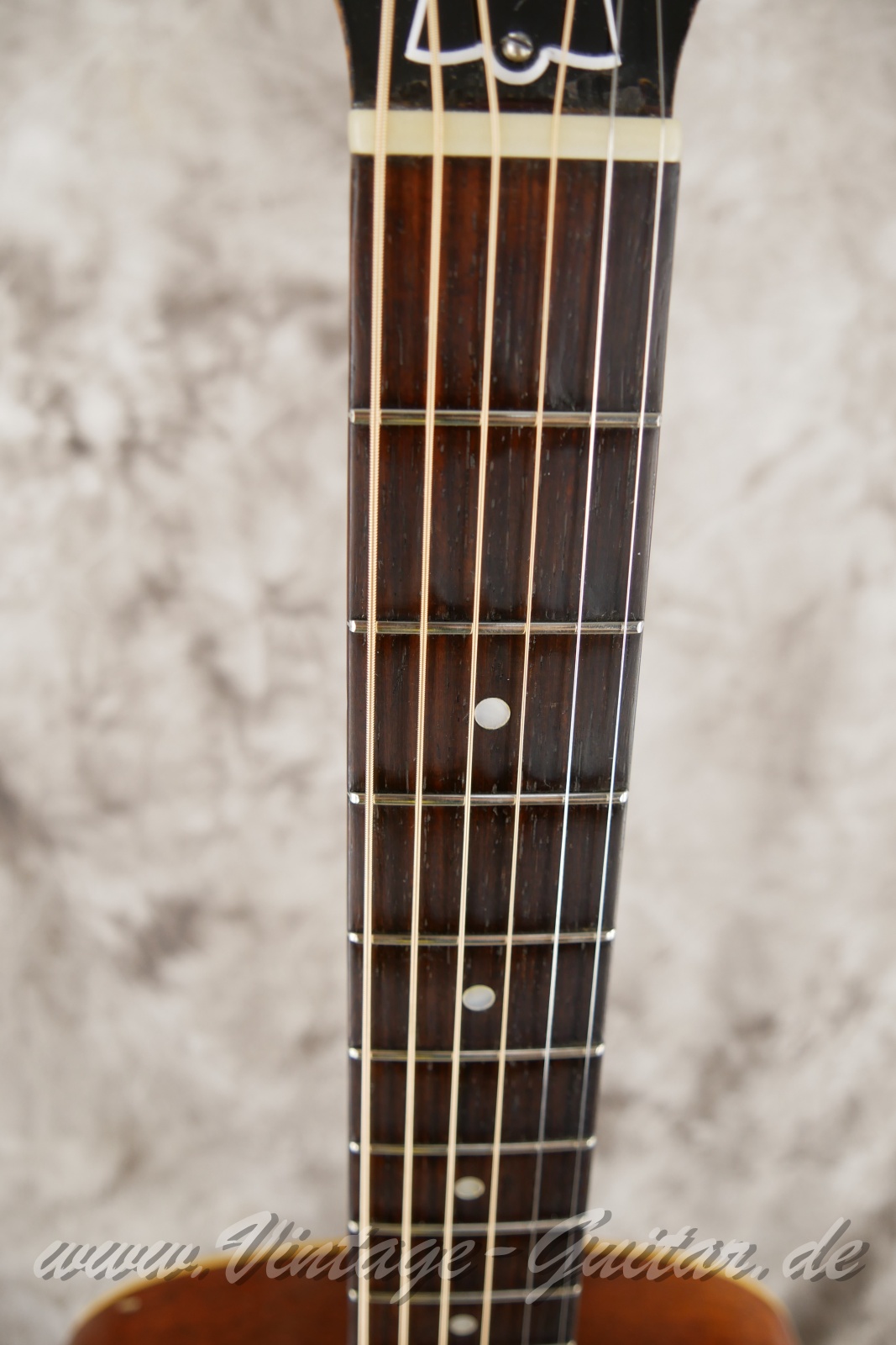Gibson-J-35-1939-pre-war-007.JPG