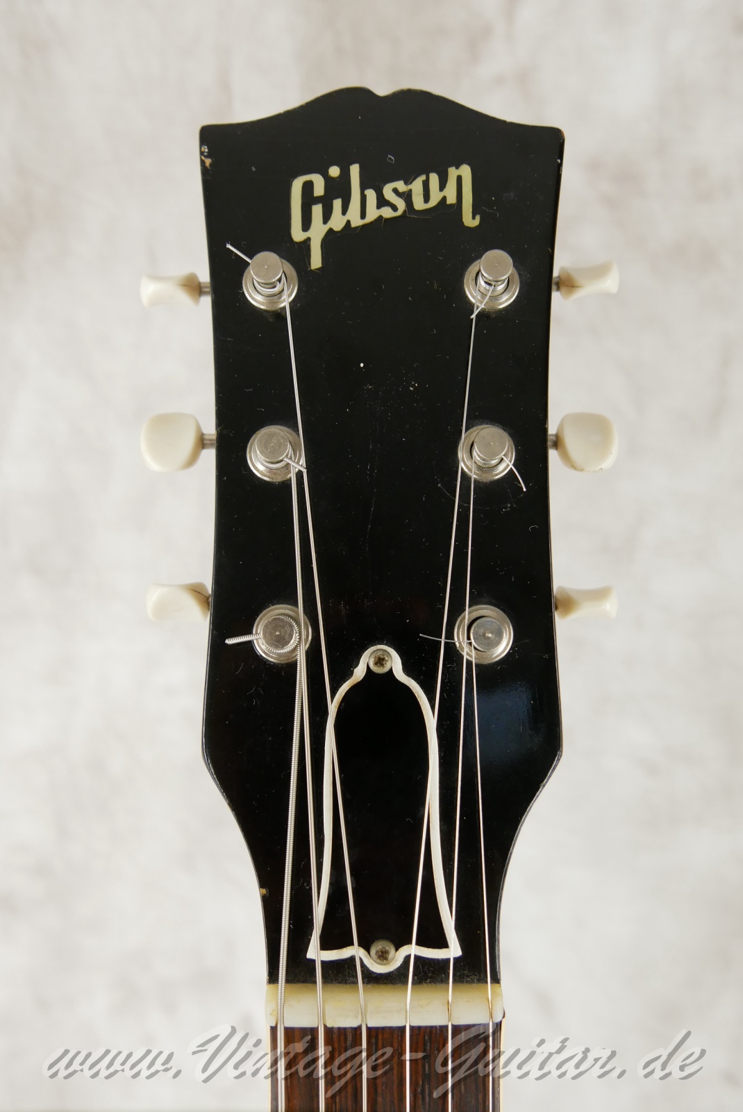 Gibson_es330td_cherryburst_usa_1959-003.jpg