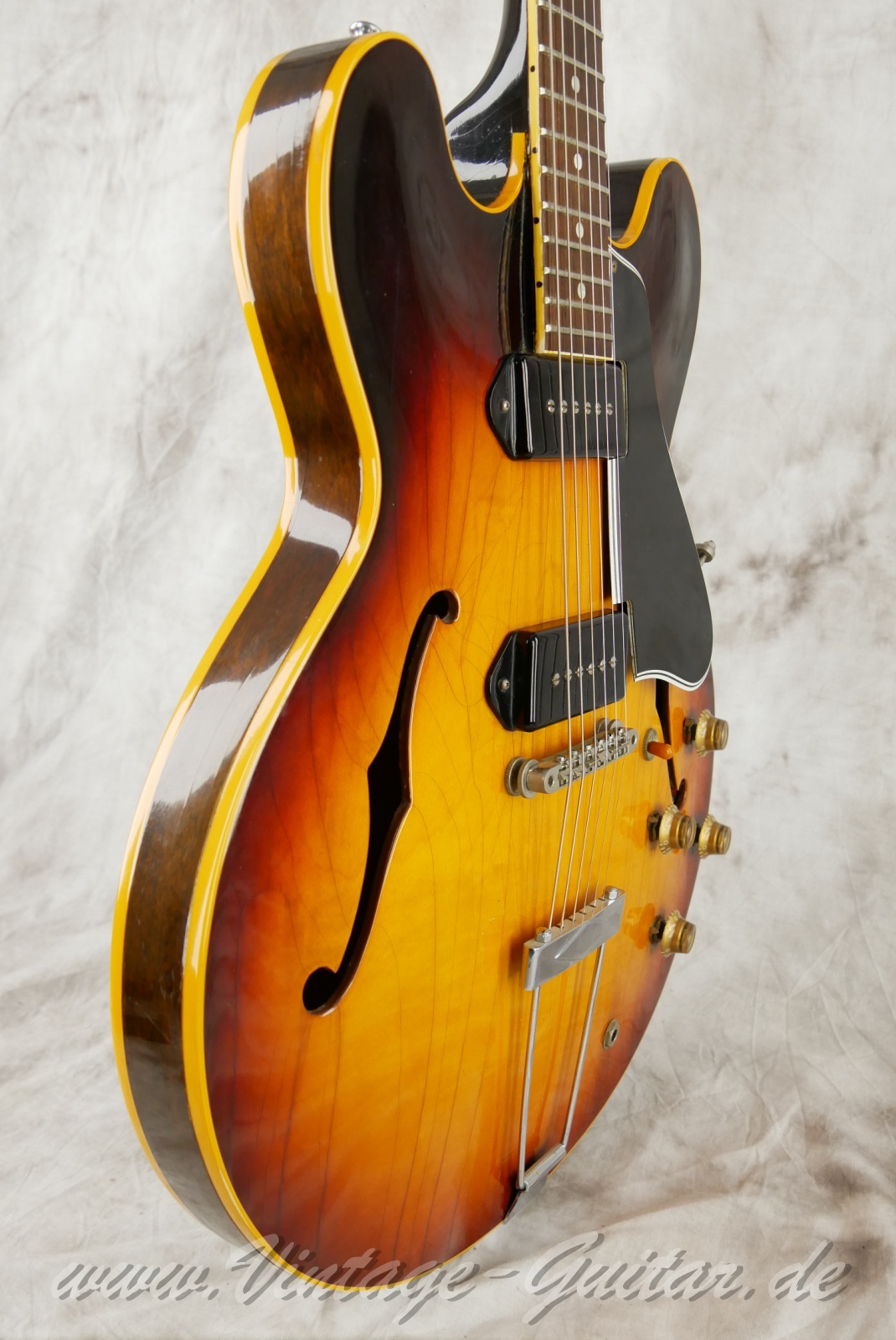 Gibson_es330td_cherryburst_usa_1959-009.jpg