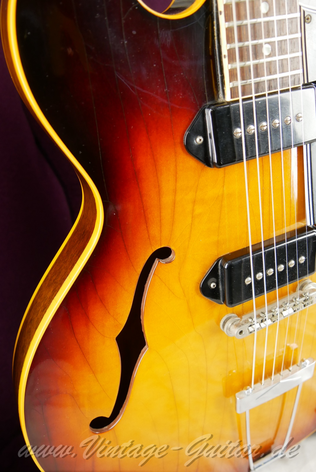 Gibson_es330td_cherryburst_usa_1959-015.jpg