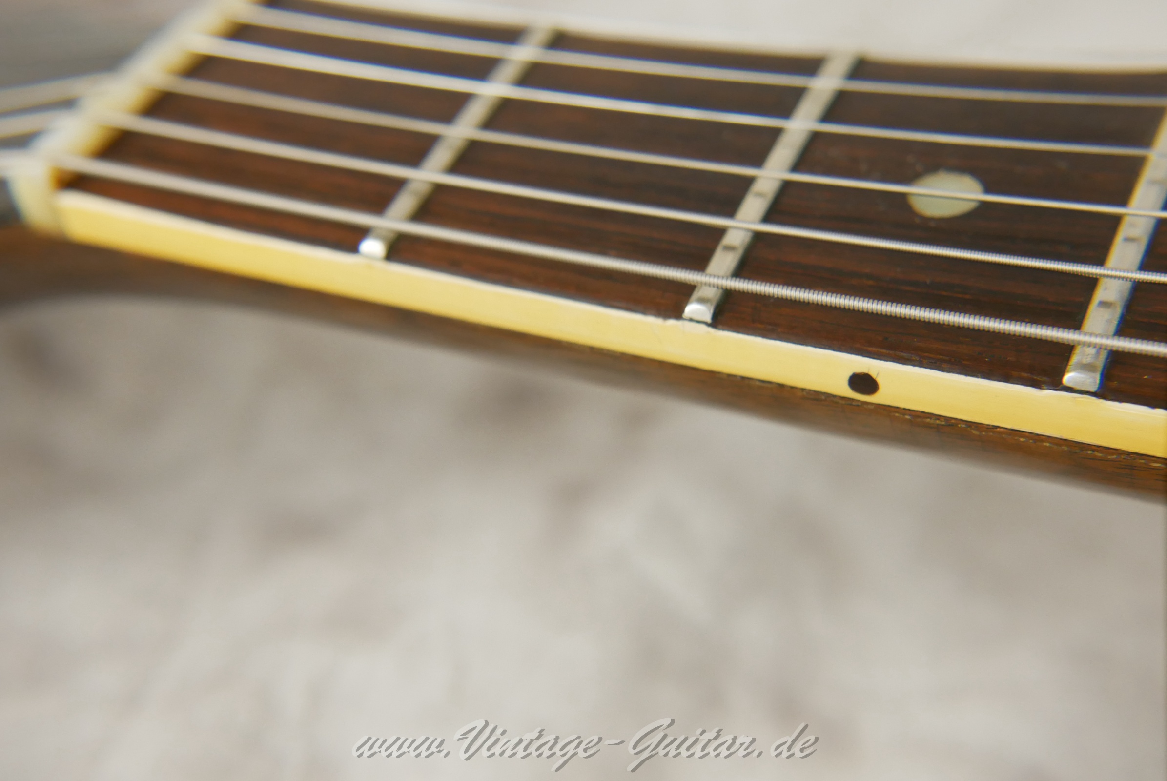 Gibson_es330td_cherryburst_usa_1959-024.jpg