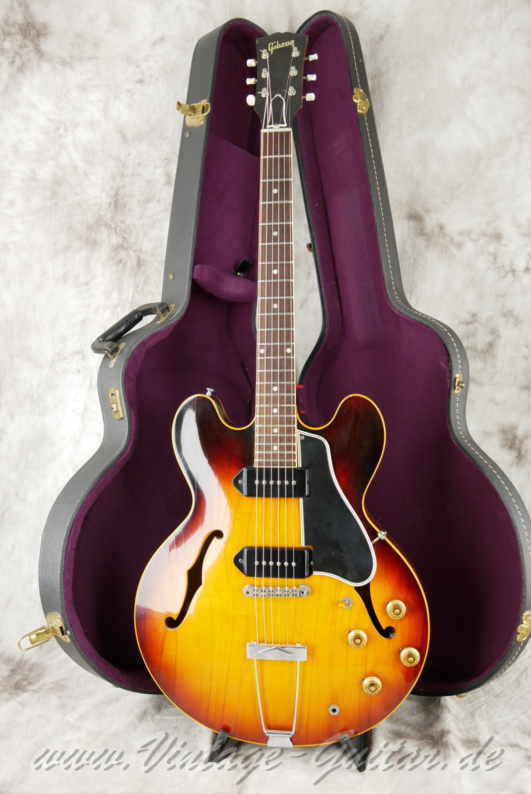Gibson_es330td_cherryburst_usa_1959-034.jpg