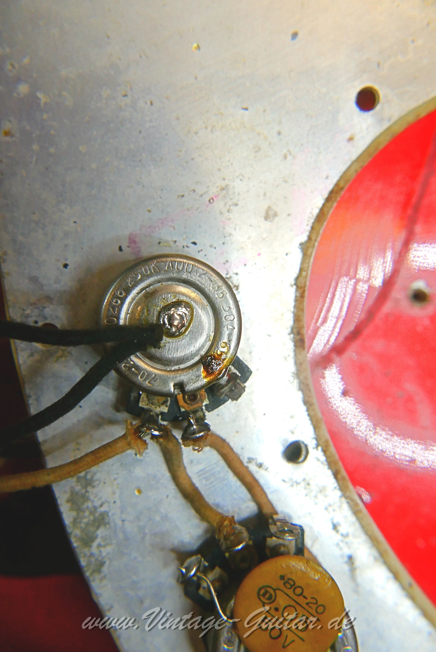 Fender_Precision_1965_CAR_USA014.JPG
