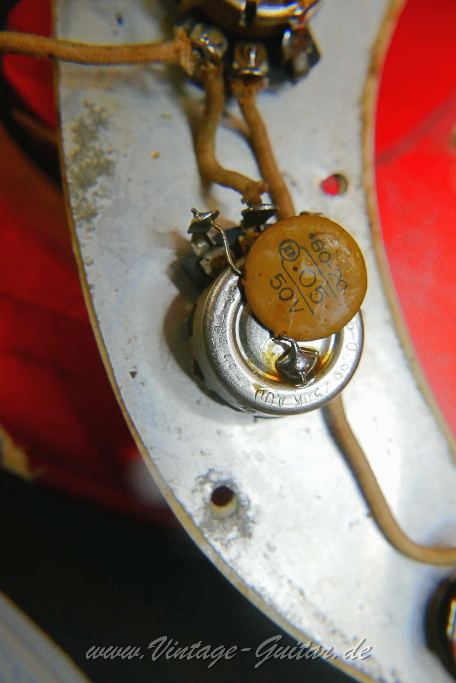 Fender_Precision_1965_CAR_USA015.JPG