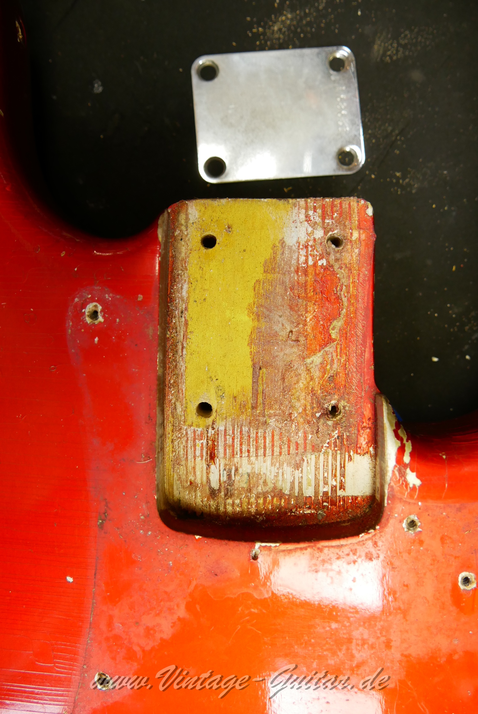 Fender_Precision_1965_CAR_USA024.JPG