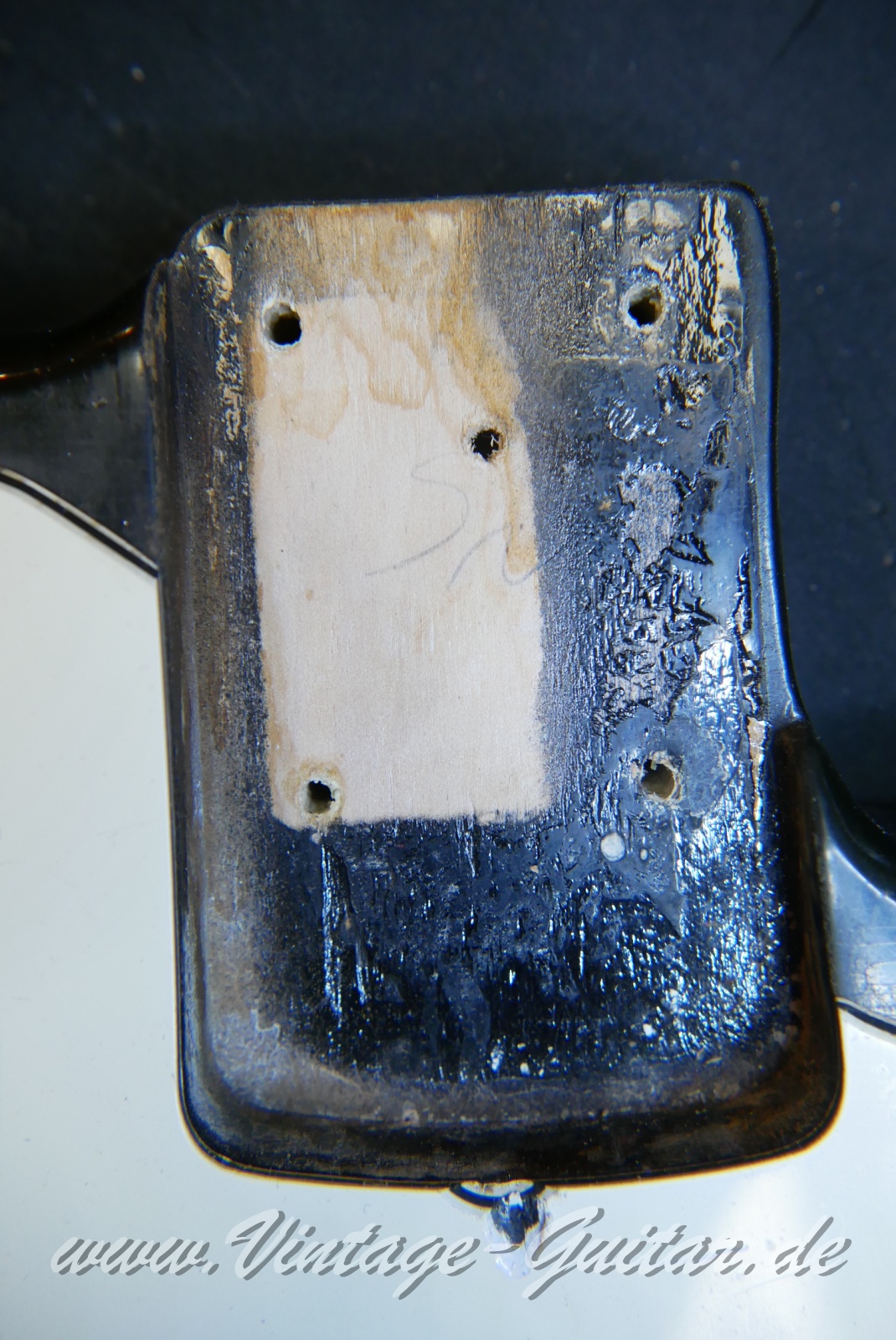 Fender_Precision_1971_Black_USA022.JPG