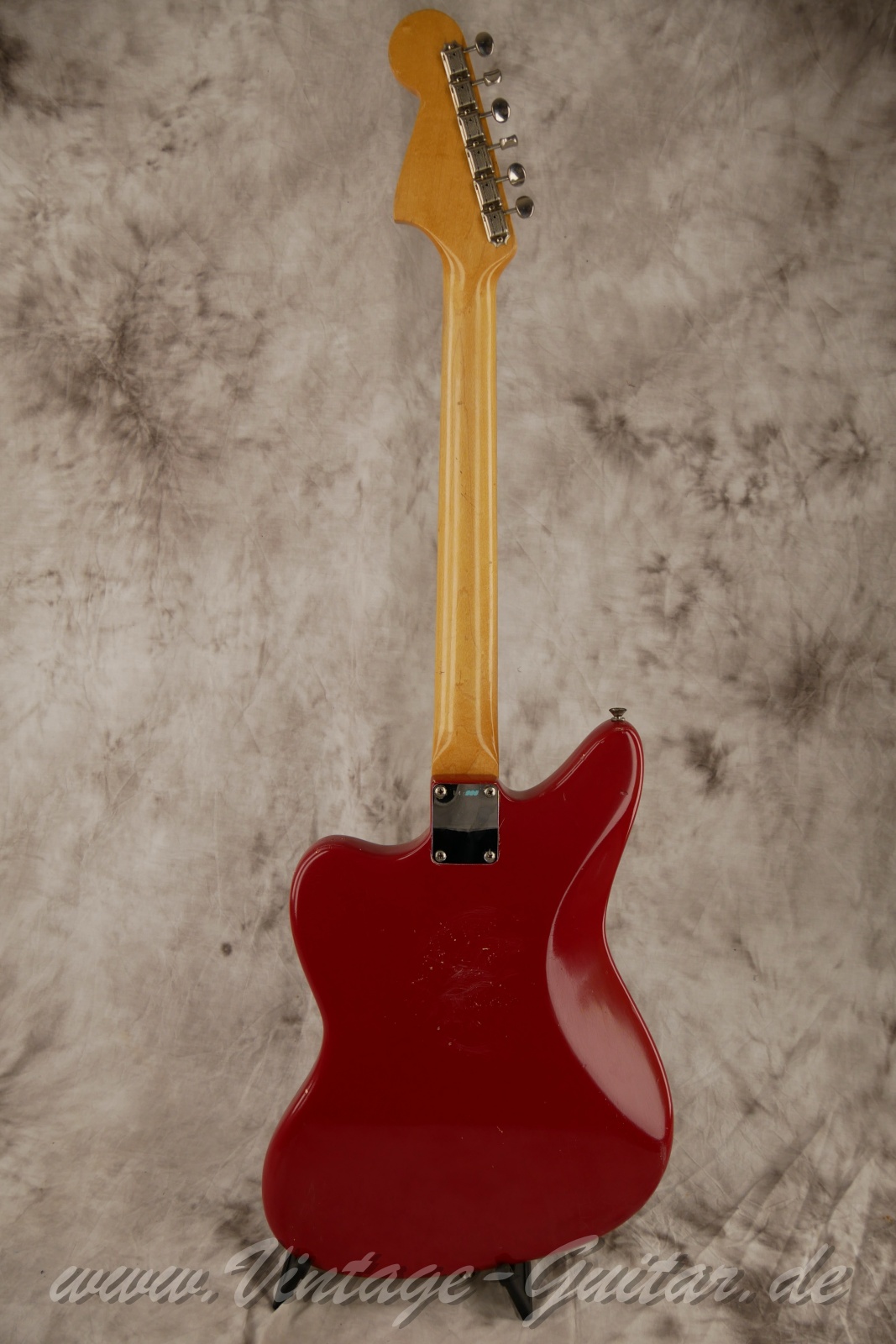 Fender_Jaguar_Dakota_red_1964_usa-002.jpg