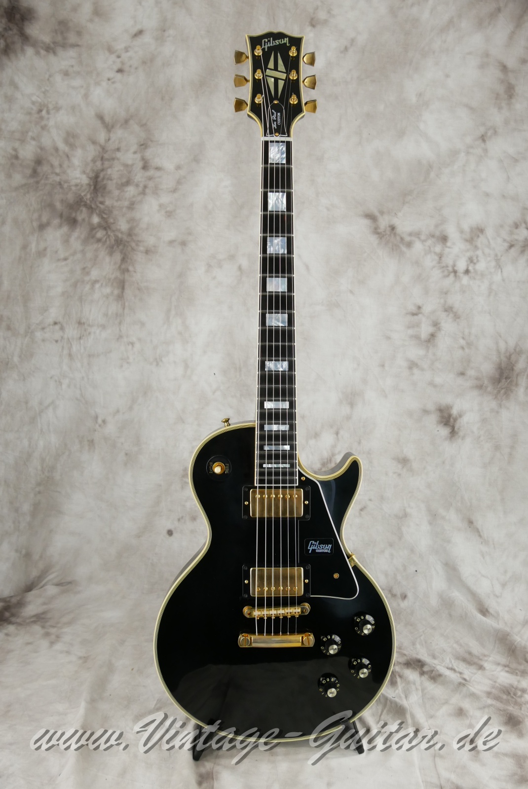 Gibson_Les_Paul_Custom_50th_anniversary_Custom_shop_black_2018-001.JPG