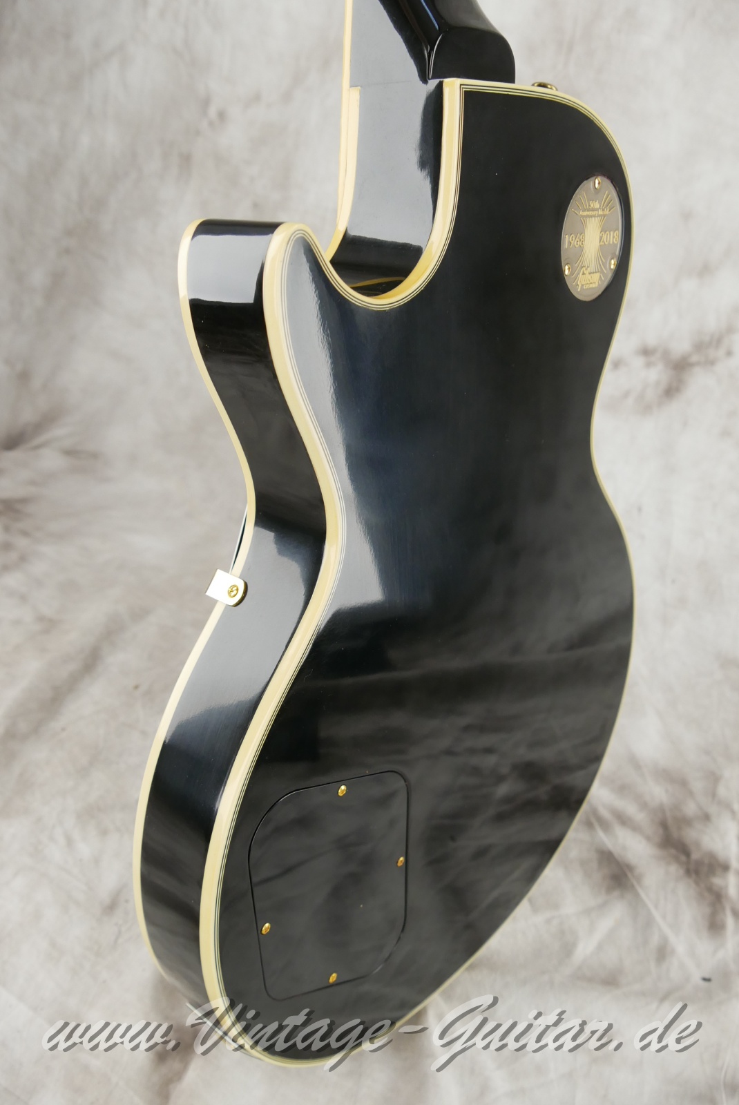 Gibson_Les_Paul_Custom_50th_anniversary_Custom_shop_black_2018-011.JPG