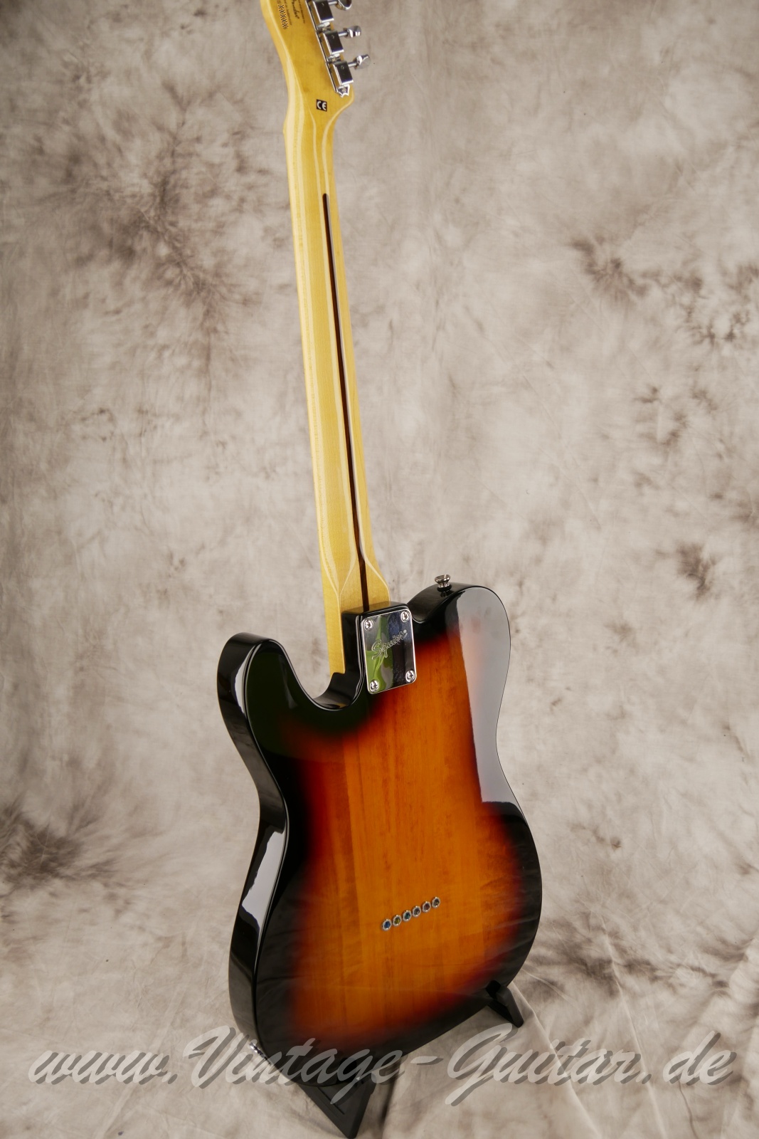 Squier_Telecaster_Coustom_70s_Classic_Vibe_2017-010.JPG