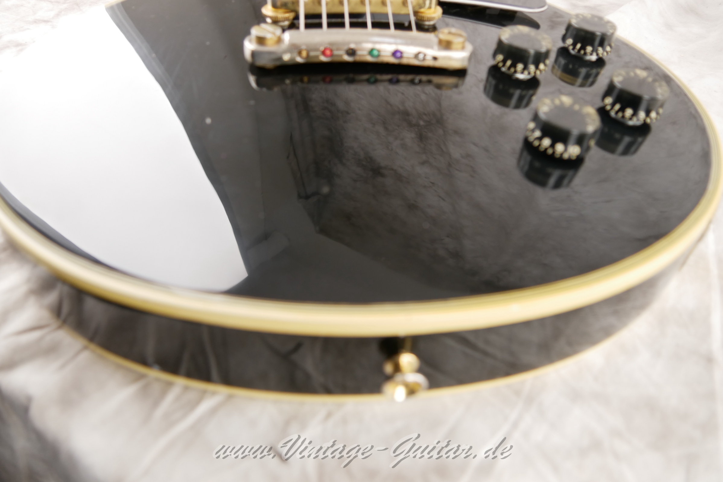 Gibson-Les-Paul-Custom-1979-black-018.JPG