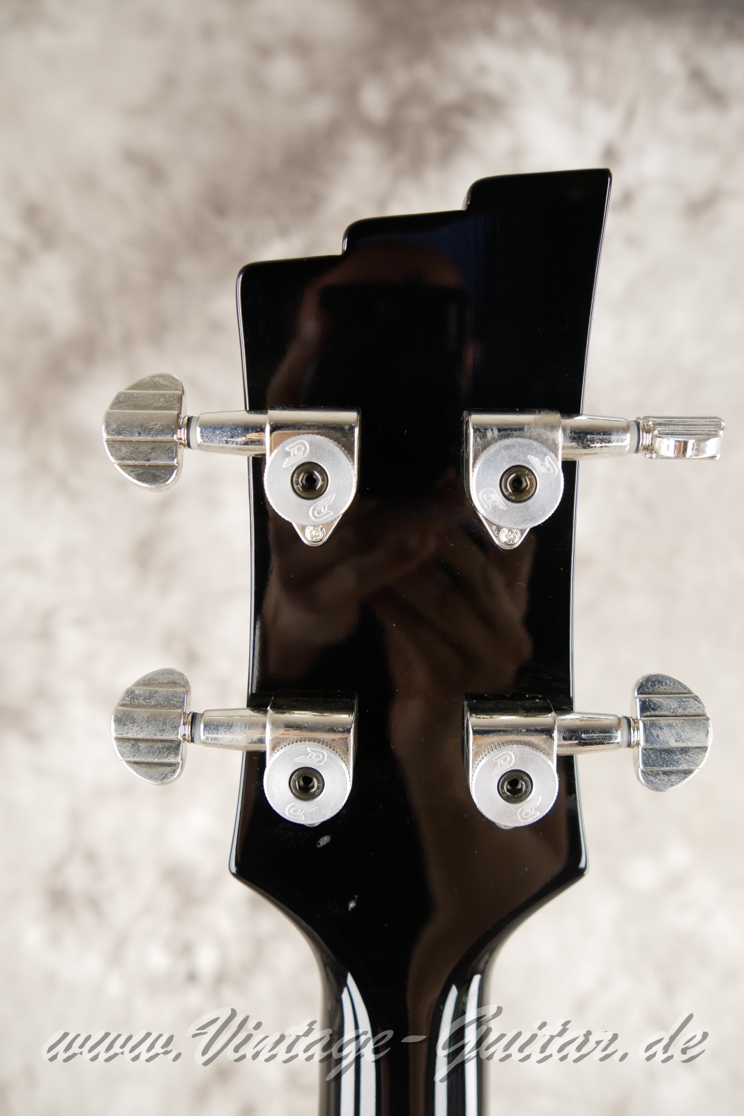 Duesenberg_Starplayer_Bass_2007-004.JPG