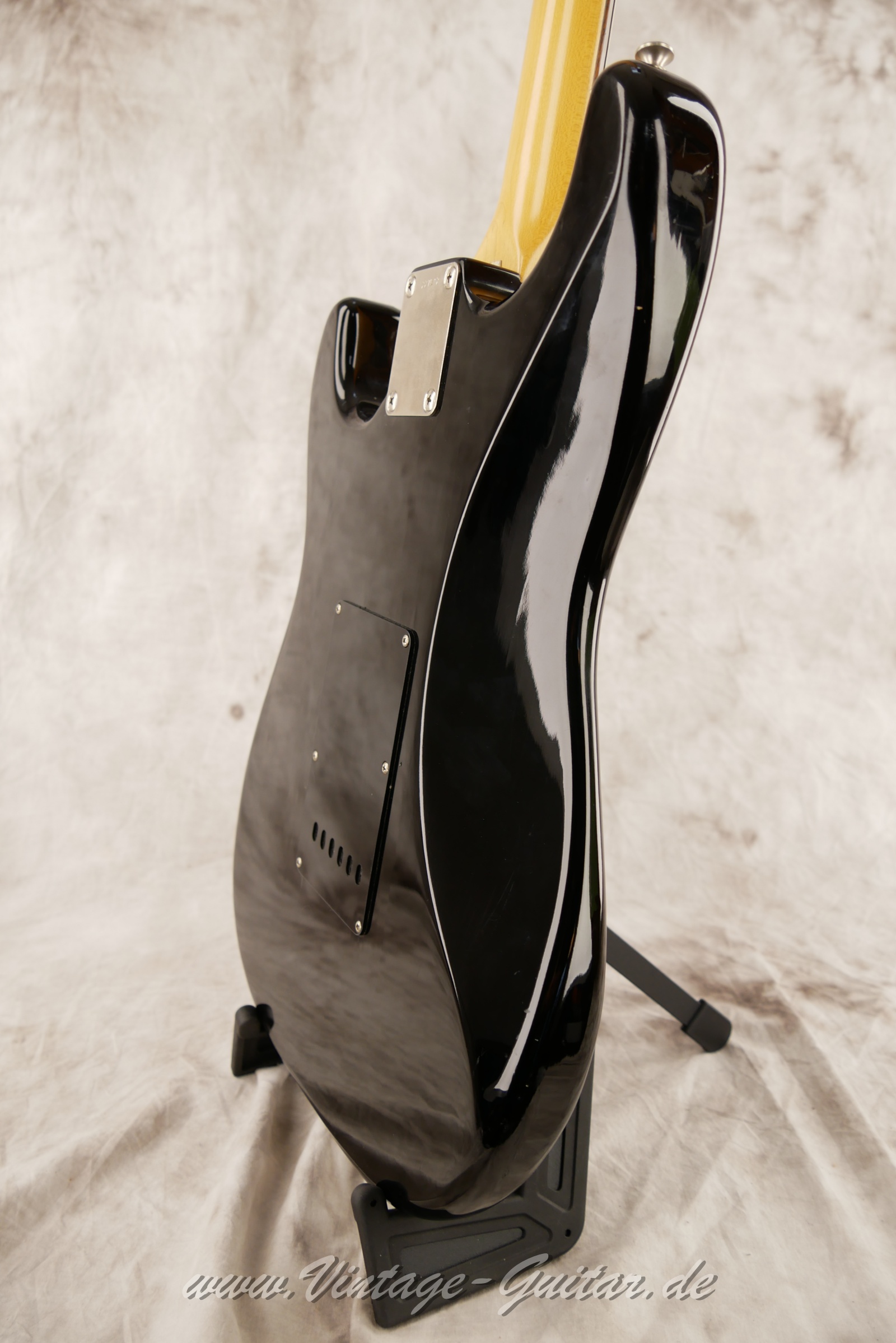 Tokai_Stratocaster_Black_Japan_1990012.JPG