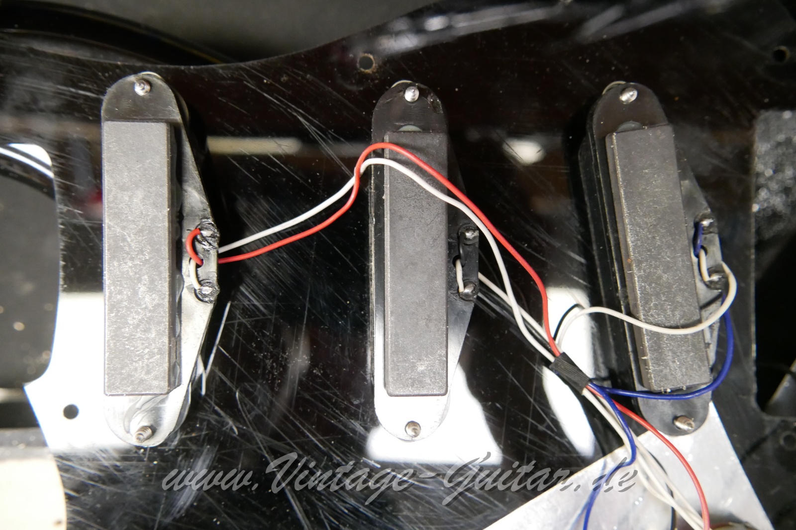 Tokai_Stratocaster_Black_Japan_1990020.JPG